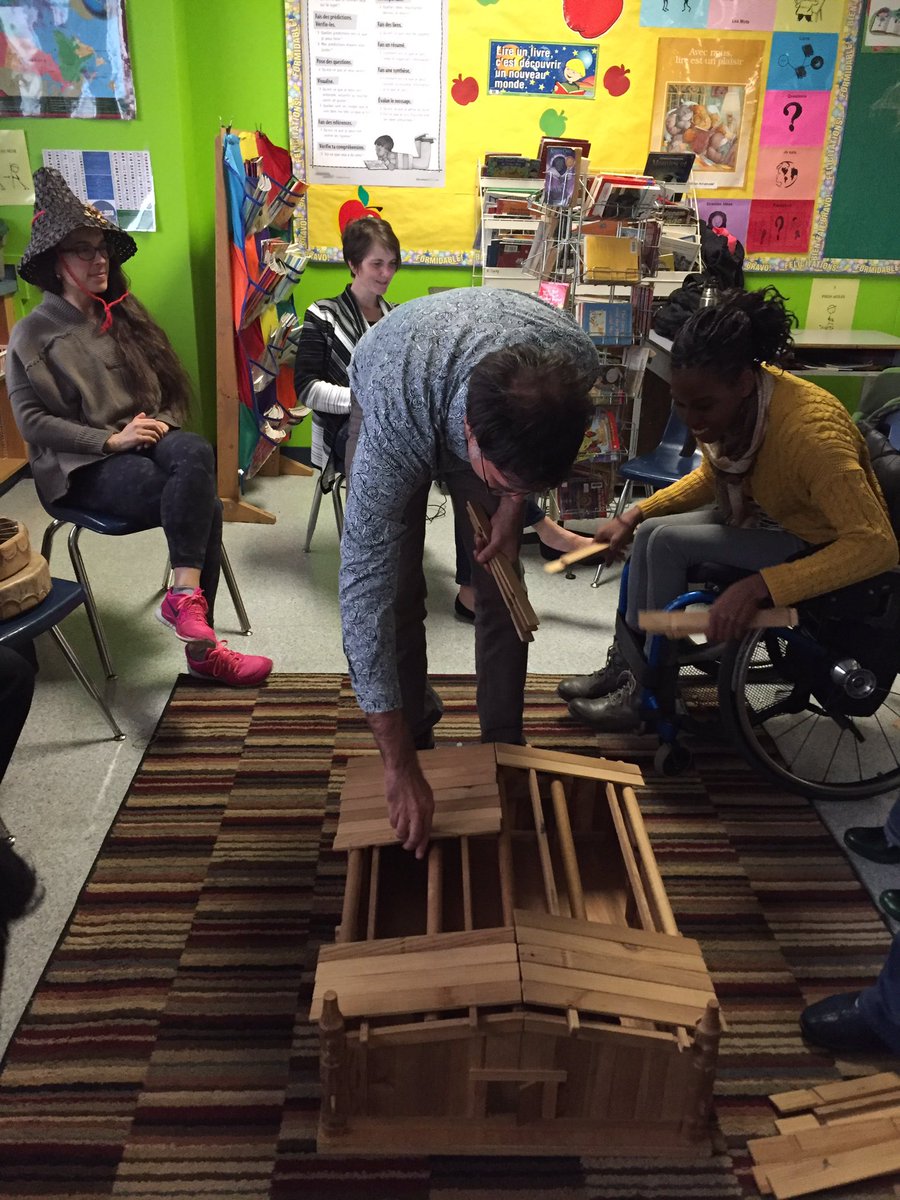 MmeRoberts's tweet photo. Approfondir notre compréhension des perspectives autochtones #sd40learns #FECB @Mmeisacote https://t.co/8F8Zi5pJjW