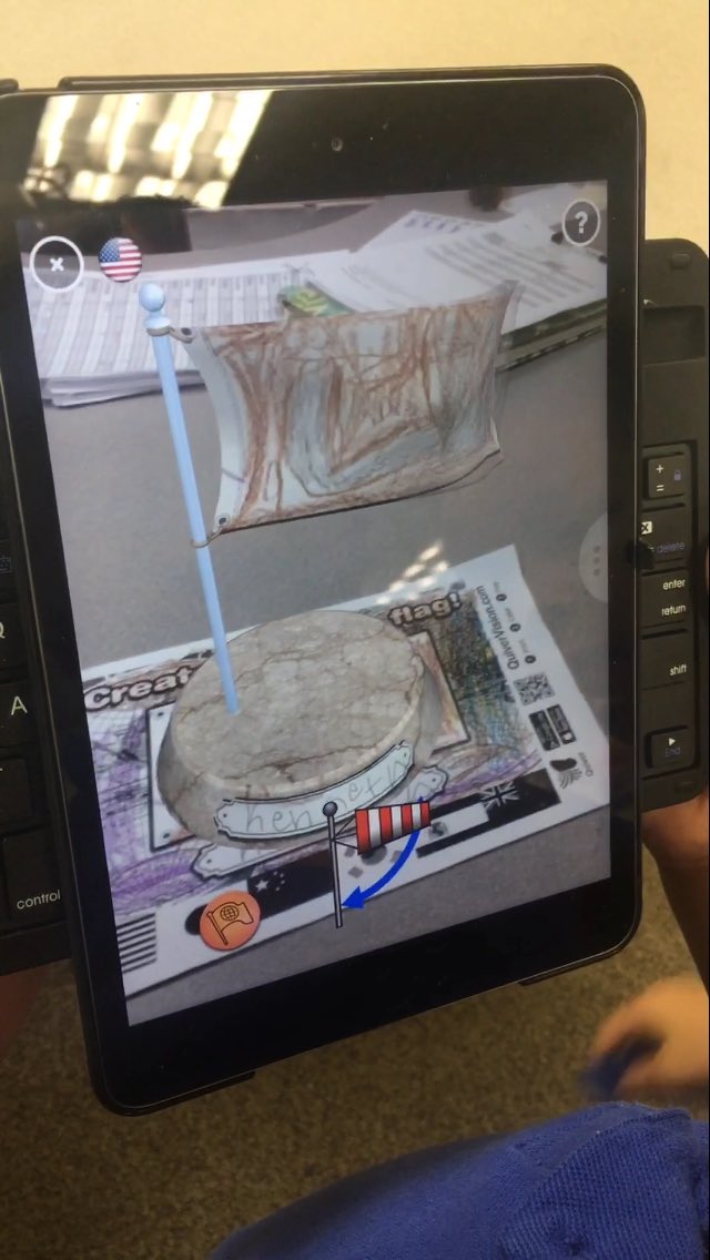 MsNguyensClass's tweet image. Weather exploration fun! Students used their artwork to describe windy/calm weather. #Hicks1617 @HicksScience1 @HicksTigers #quiver