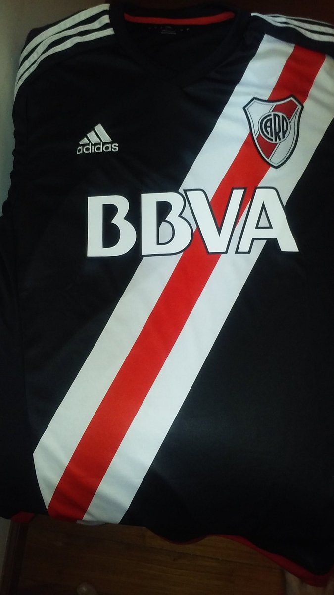 Te gusta esta camiseta de #River homenaje a Labruna? Puede ser tuya. El 12-10 digo el ganador. RT y te anotas!!!!