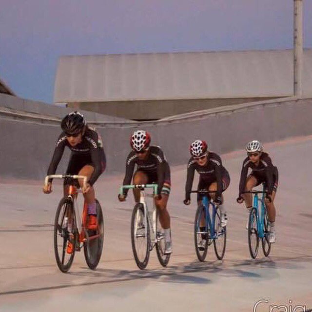 bethbikes's tweet photo. These girls were new to the track 5wks ago and rocked it at the #binationalgames in Tijuana last weekend. #nextgen #juniorgirls #winners https://t.co/3eRII90JUY