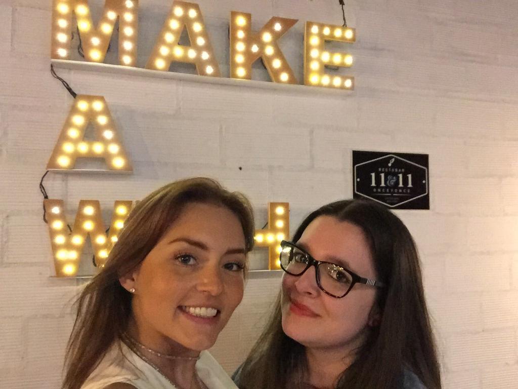 accamilaqueiroz's tweet photo. #repost @cityofesposito 
11:11 make a wish 🙏✨
Siempre se hace realidad. Te quiero @Anboy88

#AdmLethy https://t.co/ca93C597Y6