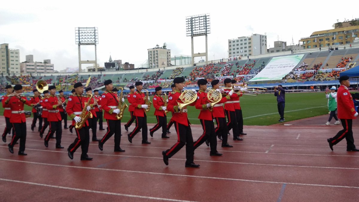 I6OXN6vm3uaNXu9's tweet image. #성낭시 
성남시민체육대회 개막식현장입니다~ ^^