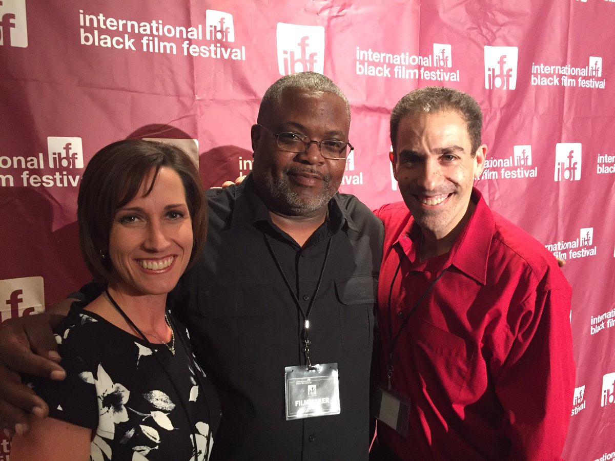service2manfilm's tweet photo. STM's own @cvegus (aka Mr. Parker) and writer/co-director Seth Panitch on the red carpet moments before #IBFF2016 premiere of the film. https://t.co/6F5nPACKf8