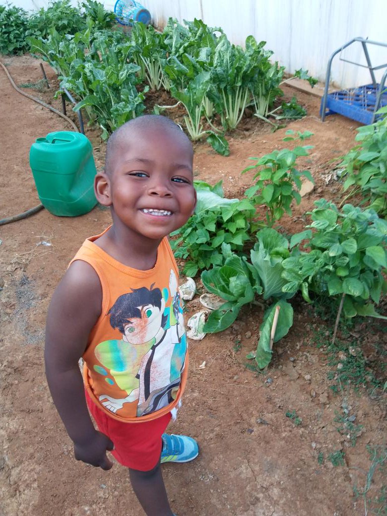 OupaTlhone's tweet image. #service2community