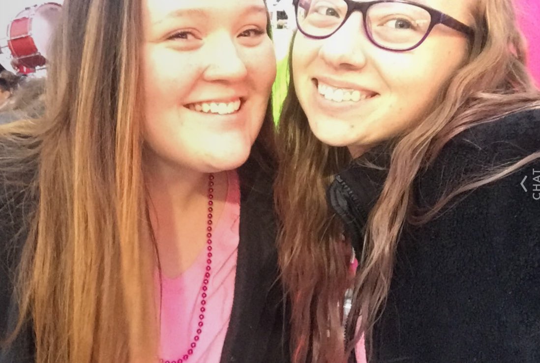 lindseyymarshh's tweet photo. Senior night was full of cheers and tears ๐๐ #TLFB https://t.co/2PXKoohJnG