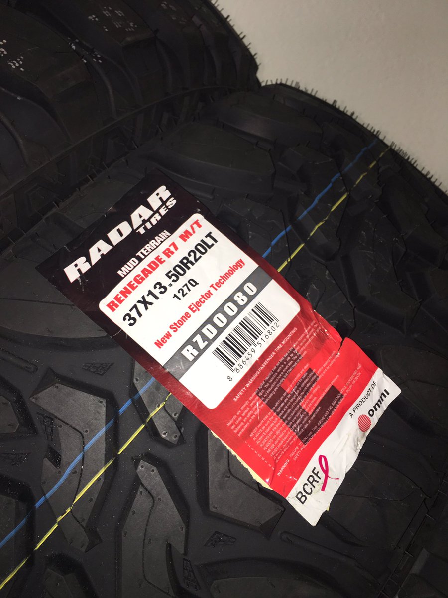 jeepgrandzilla's tweet photo. GRANDZILLA got its new Radar Renegade amazing rock climbing tires.  #RadarTires helped Bronson Motorsports win the #Baja1000, @RadarTires https://t.co/KSYUqbd353