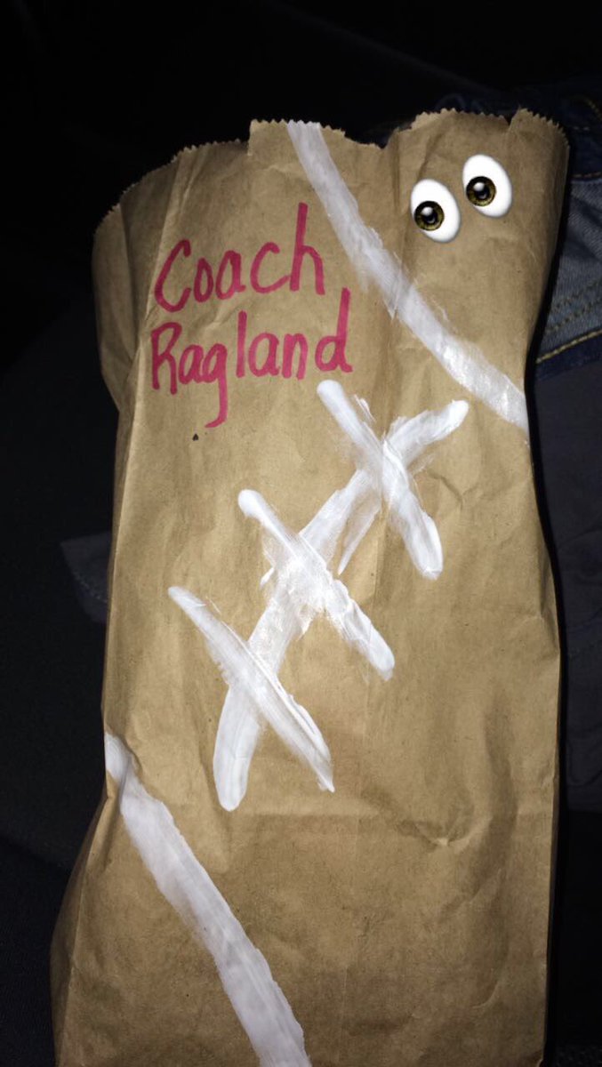 IAmRandell's tweet image. 🙃#2old