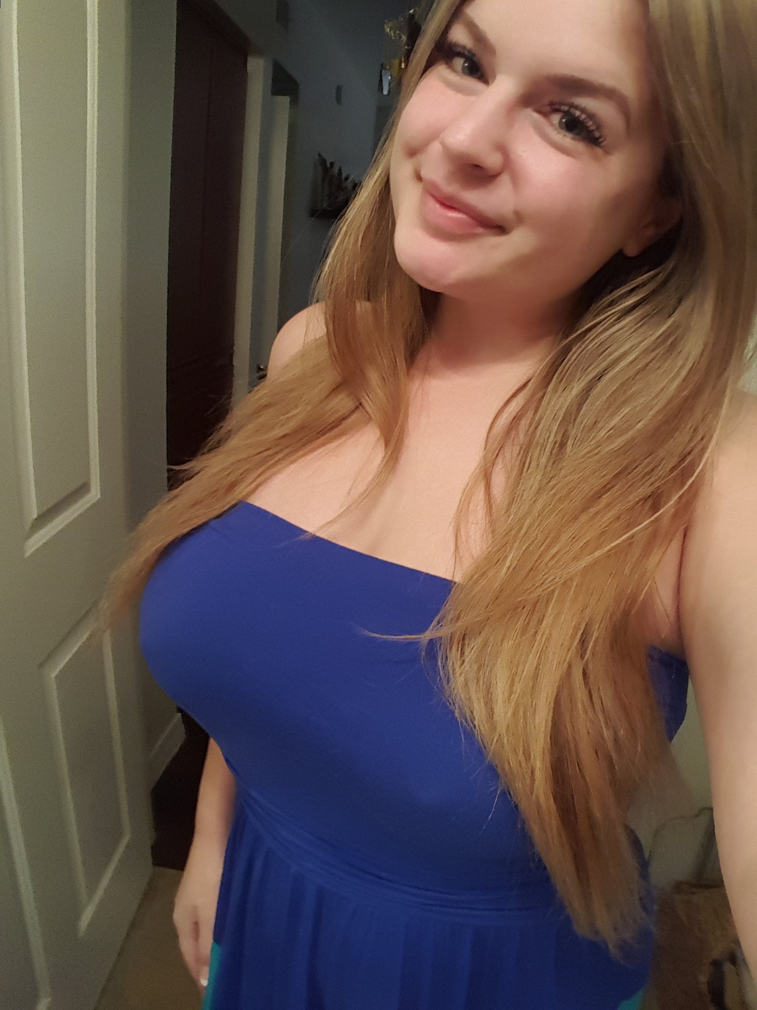 TW Pornstars - DanielleFTV. Twitter. Craving peanuts, so off to the store I  go (at 1 in the. 8:18 AM - 8 Oct 2016