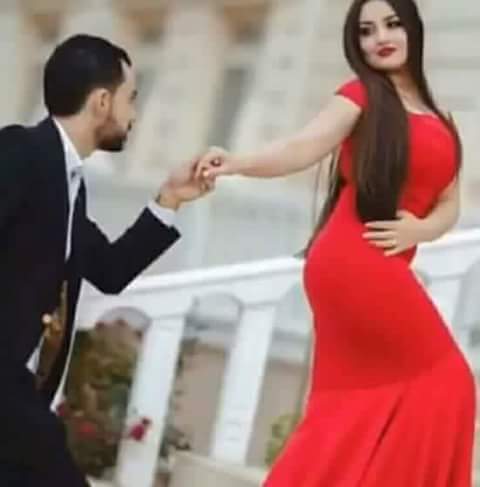 htmh63621's tweet photo. حبك جان صدفه وماخطر عالبال حبيتك بسرعه شلون ماأدري ومن كتلي احبك مدري بيه شصار ضليت اني صافن حاير بأمري ضل حجيك براسي وانه افكر بيك https://t.co/cVtOtWolGY