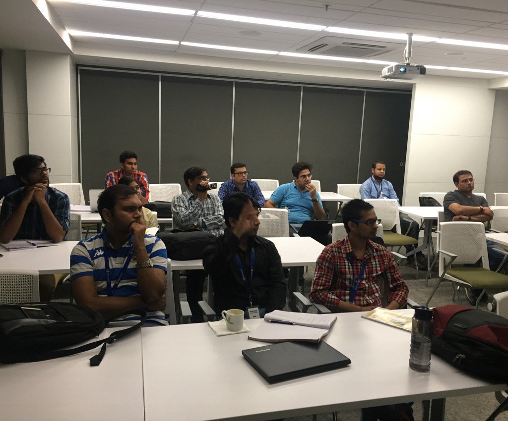 brijrajsingh's tweet image. #Rmeetup at #ggn#microsoft office #neuralnetworks  and #DeployR is our agenda today