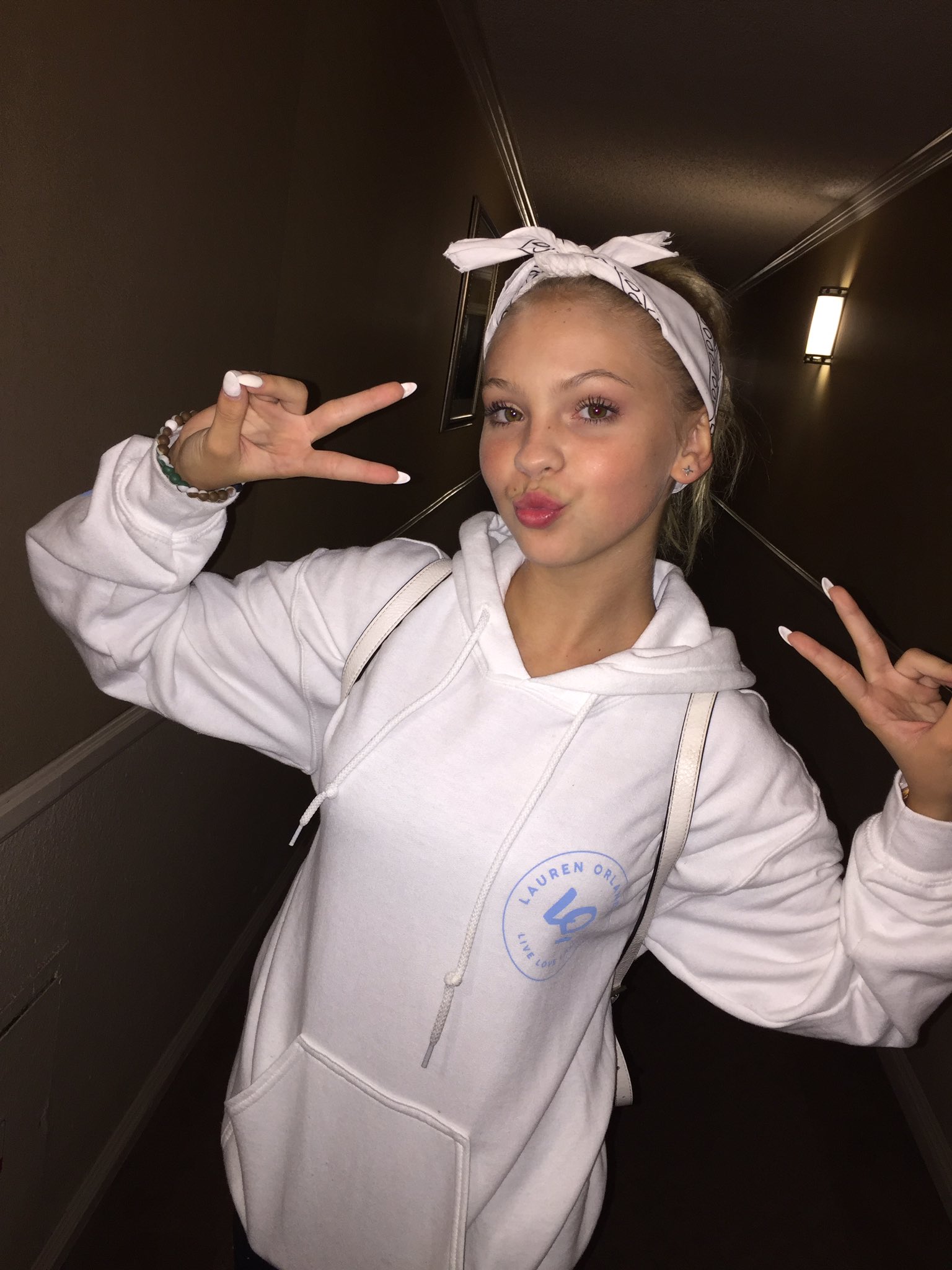 Hayden Summerall on Twitter: "@JJJordynjones is @LaurenOrlando 's