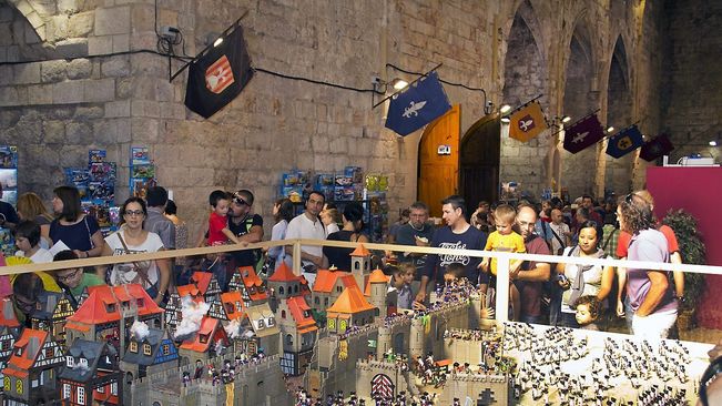 ARACampTGN's tweet photo. Avui comença #Clickania2016 a @TurMontblanc. S'allargarà durant dos caps de setmana https://t.co/OL4D1Jgbq9 https://t.co/UywT1k8Hnm