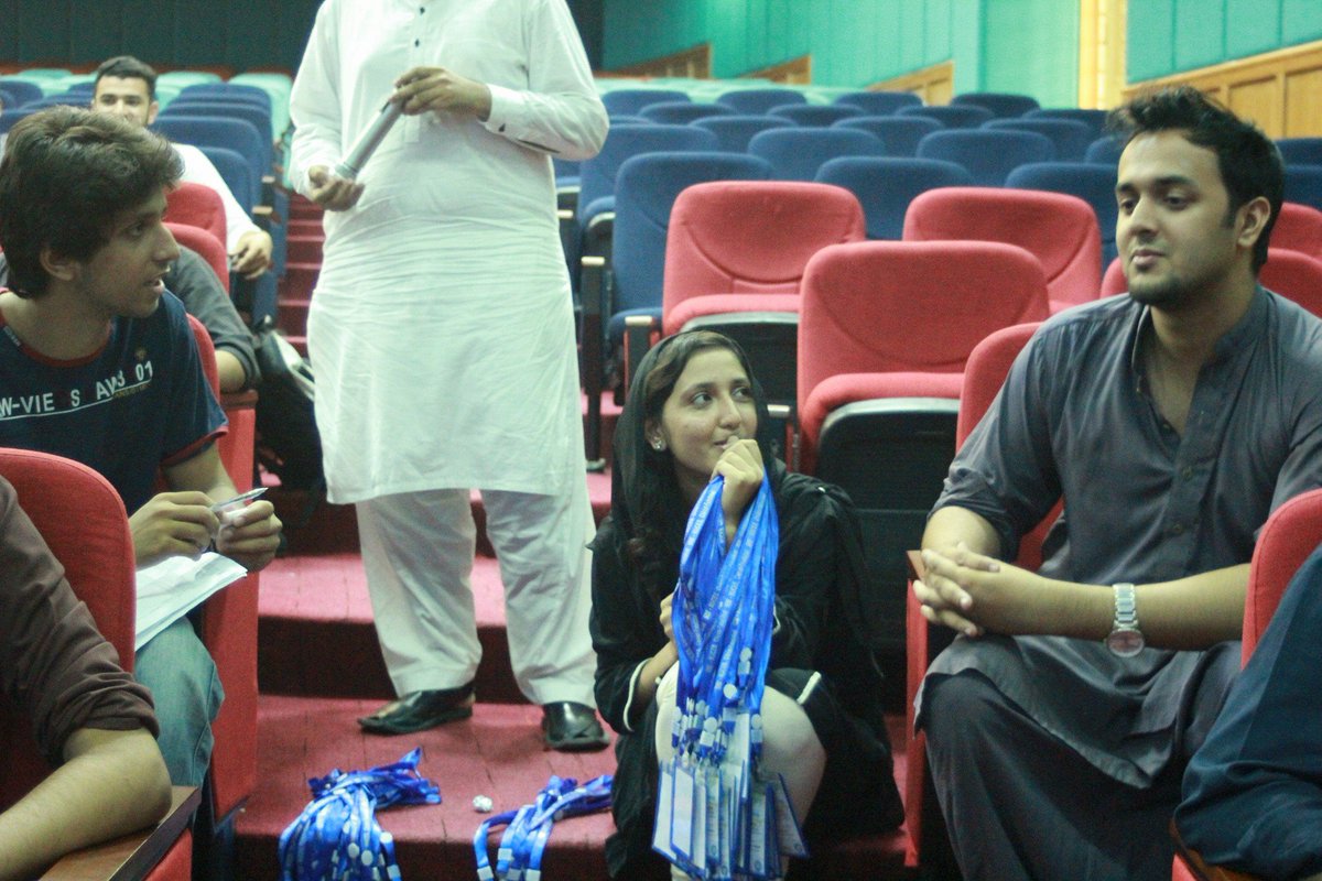 ieeebigdatapk's tweet photo. All set for 2nd #national hands on #workshop on @BigDataBigData  by @ieeebigdatapk under @ieeebigdata  arranged by IEEE NUCES Faisalabad https://t.co/5zf6gGEIW1