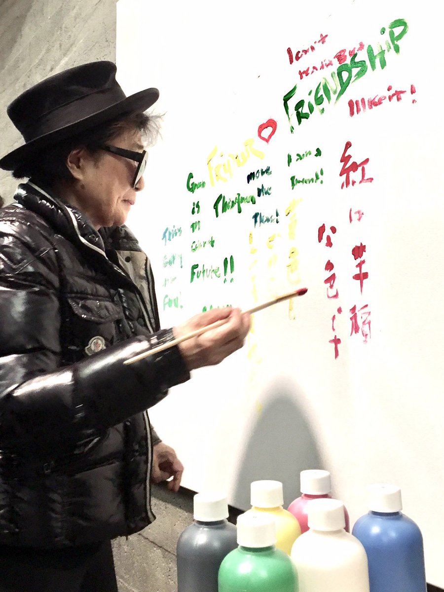 yokoono's tweet image. 'Add Colour Painting' with Mayor @DagurB last night at the opening of my new show 'One More Story' at @Listasafn Reykjavik Art Museum