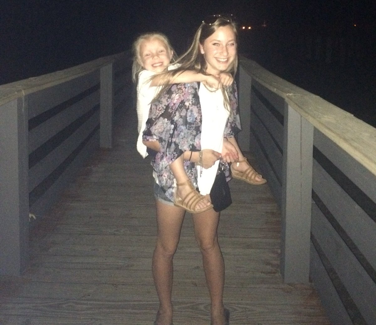 abigailpaigea's tweet photo. High tides and good vibes🌊💕
#PCB2016 https://t.co/utveTk6H9j