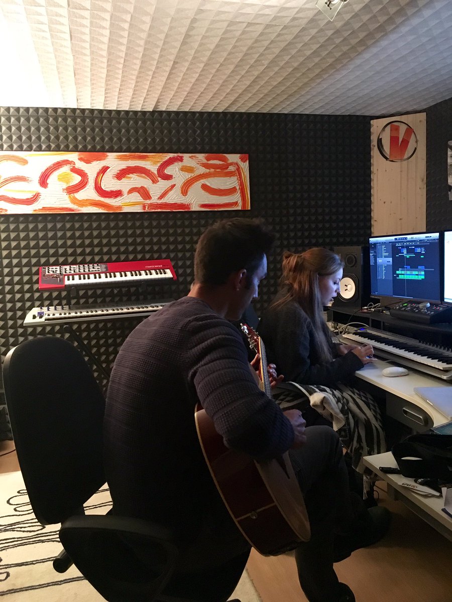 Vivarec's tweet photo. Work in progress 😍 #newsongs #indie #ibiza #makemusic #dj https://t.co/aOyy0jdBf5