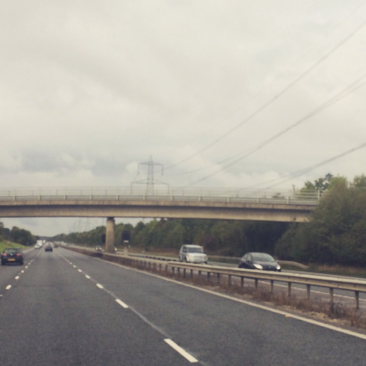 StudioKateJ's tweet photo. On our way to Birmingham for the final show of our tour tonight @mamarouxsdigbth #katejackson #wrongmoves #britishroadmovies https://t.co/KFINxHTbUL