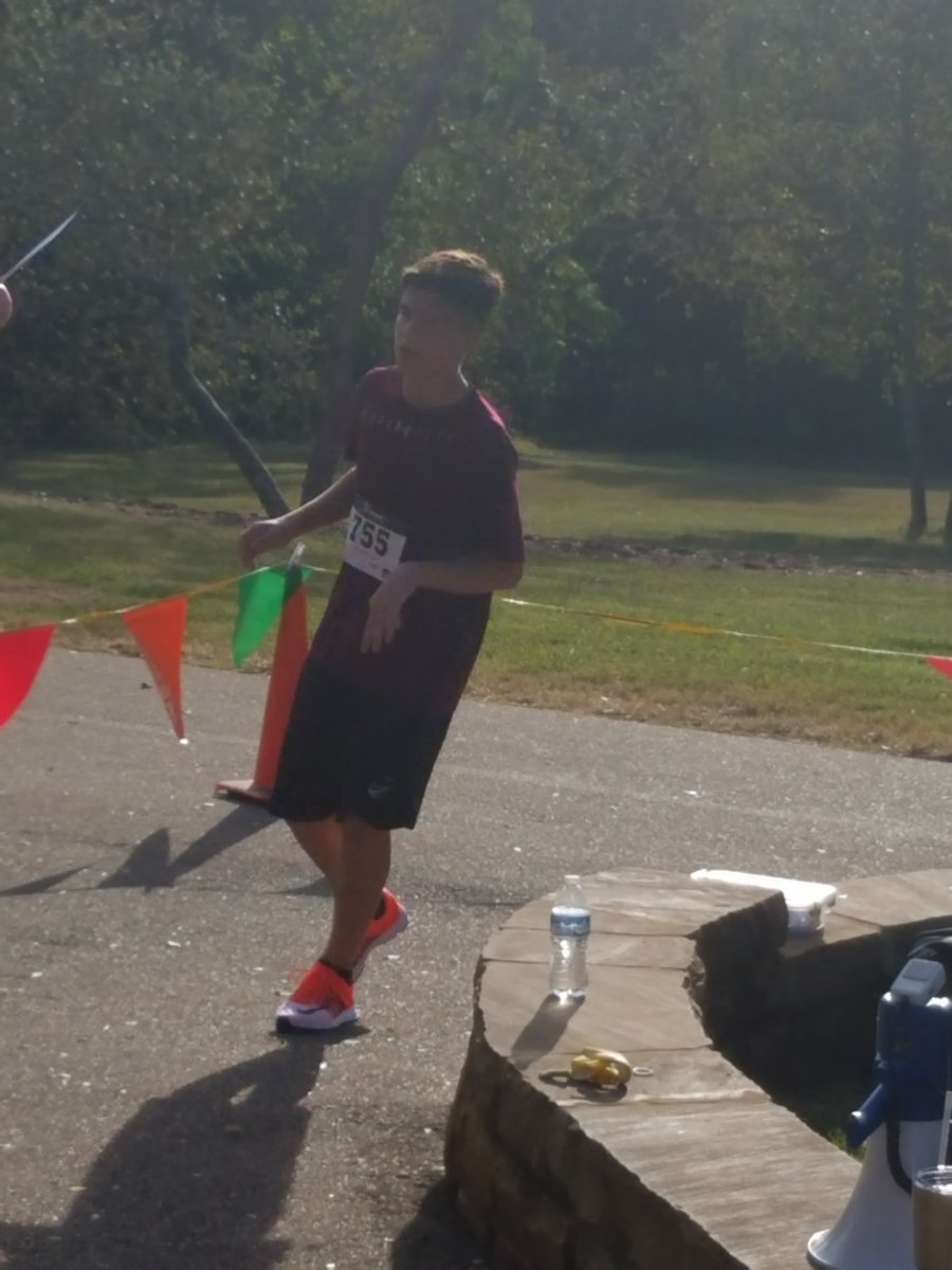 butcher788's tweet photo. Awesome 8th grader Matt Morgenroth 1st finisher of the non adults!!#DaculaBaseball #5K https://t.co/mh65Nm03T9