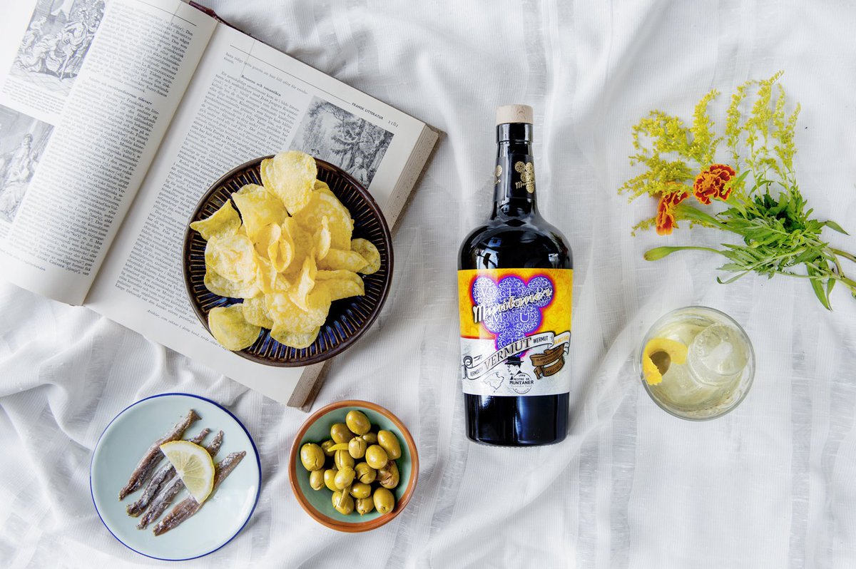 BodegasTunel's tweet photo. Los sábados de Vermut saben mucho mejor. ¿O no? ¡Feliz sábado! #VermutMuntaner https://t.co/PKvwyAMHfj