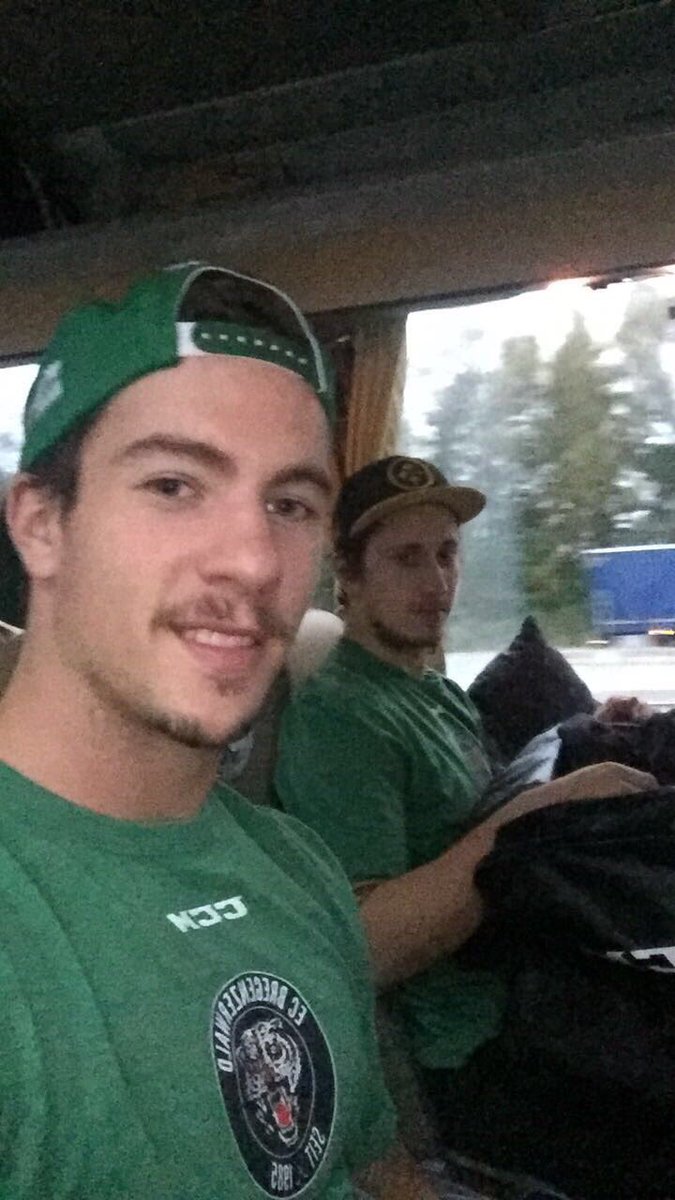 Roadtrip to Klagenfurt with <a href="/raybaner11/">Daniel Ban</a> #mordor #kac #wälder #philshow tonight <a href="/PKsauce19/">Philipp Kreuzer</a>