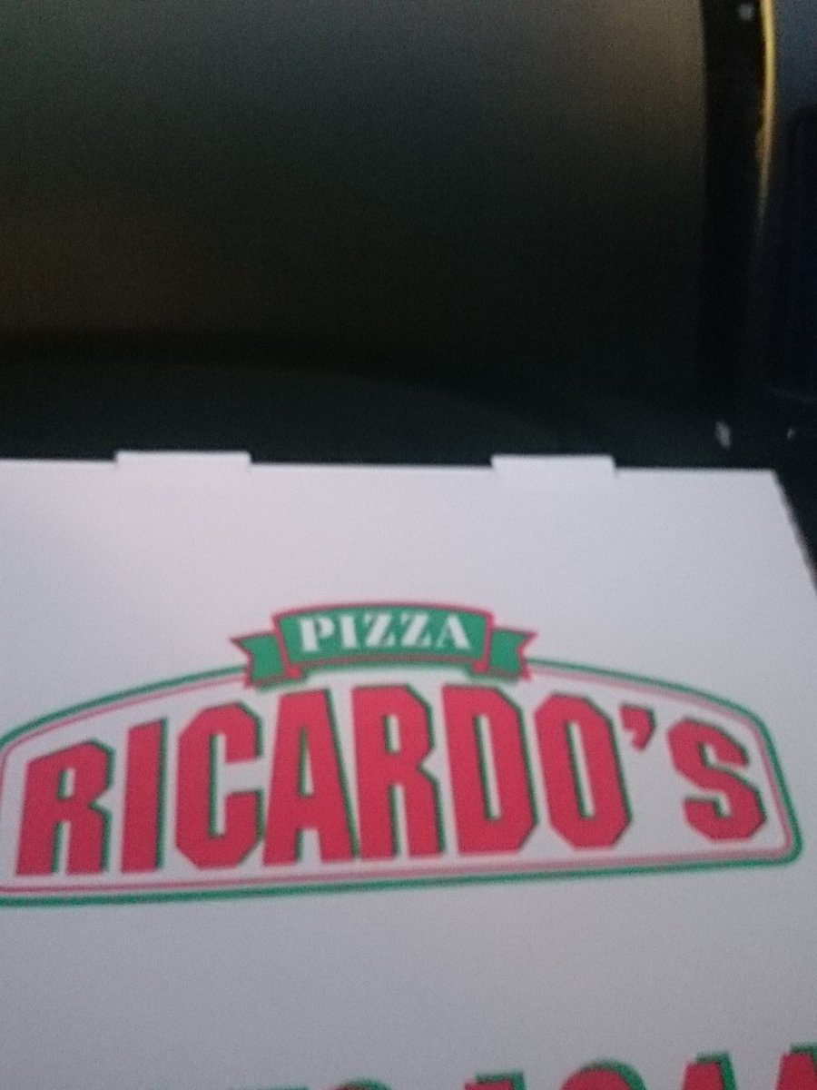 BenPlayzz_'s tweet photo. As close to Papa John's as I get atm @h3h3productions https://t.co/iI5TPTiBIj