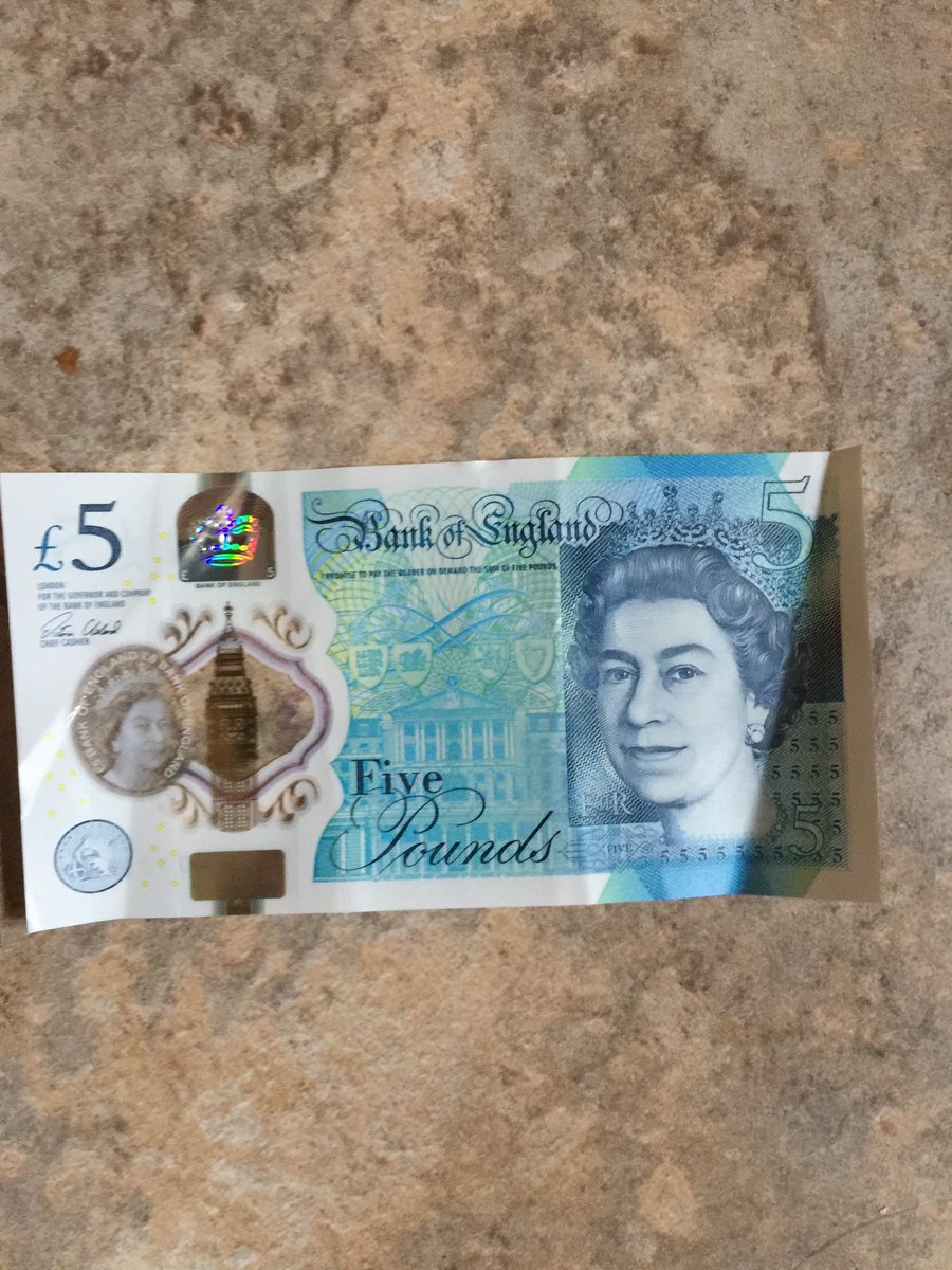 AlanMorganJones's tweet photo. Finally got my first new fiver, as suggested, is going straight to first charity shop I pass today. Great idea thanks #ViewCreative for idea https://t.co/9eriJtxiLe