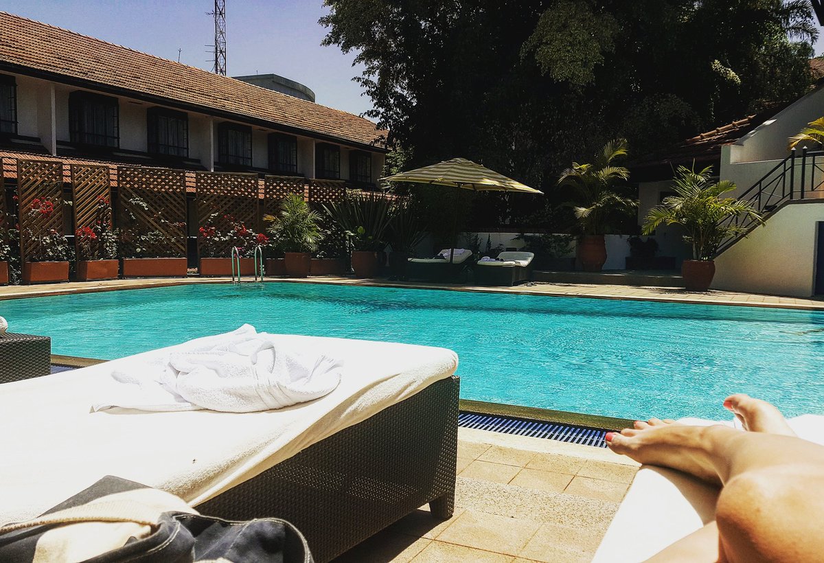 Last day in #kenya &amp; making the most of the sun before heading home to wet #edinburgh <a href="/FairmontHotels/">FairmontHotels</a> #nairobi #safari #holidayofalifetime