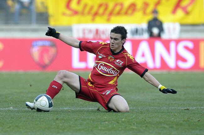 totalemansfoot's tweet photo. @SebCorchiaOff l'ex manceau,  appelé en Équipe de France, suite au forfait de B.Sagna, pour affronter les Pays-Bas lundi soir !  #TLF https://t.co/sv0Yf0NZxX