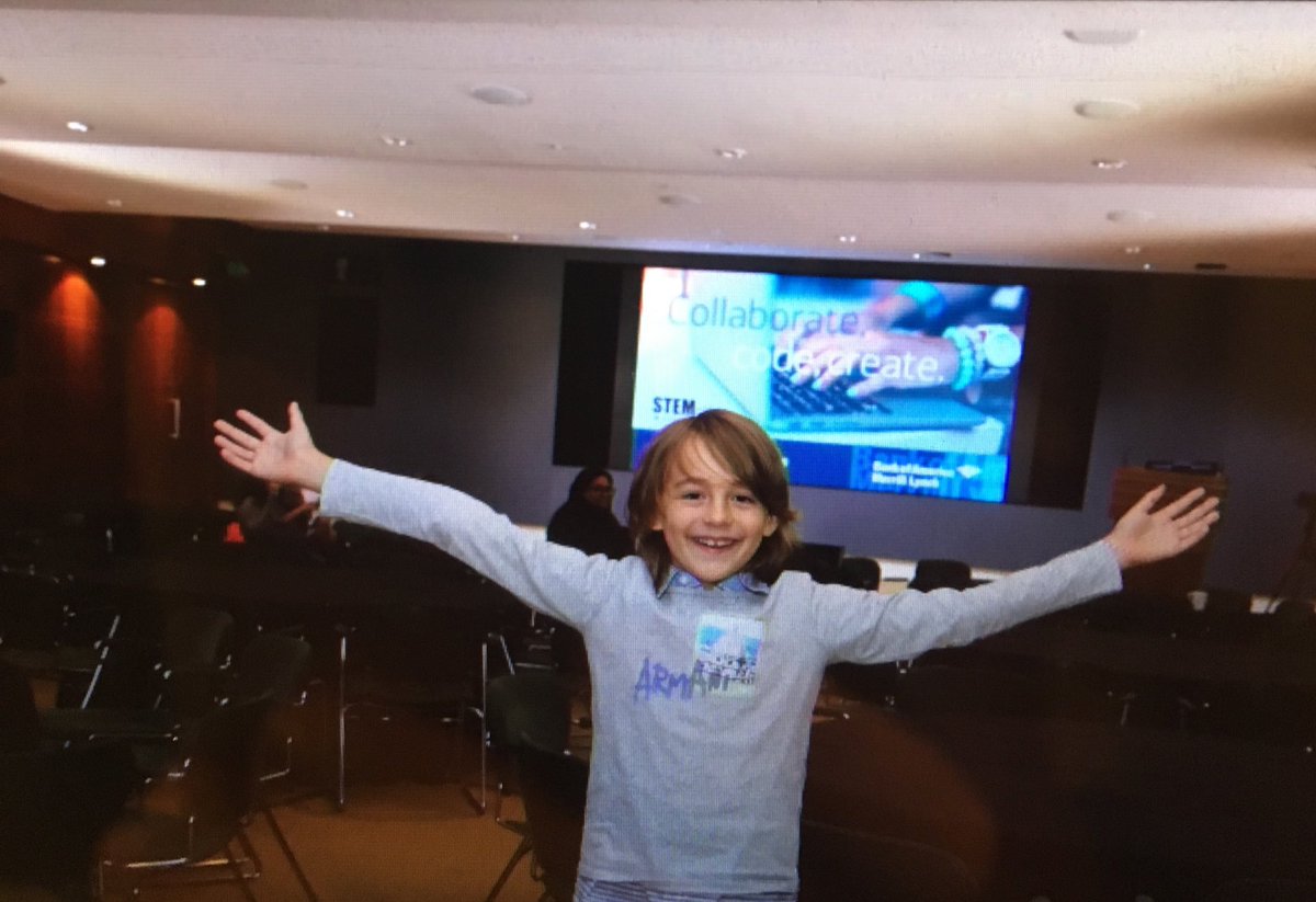 JanaNovohradska's tweet image. Boys are welcome, too @Stemettes @BofAML #foodcodewknd