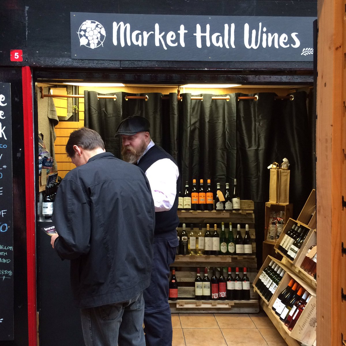 NorthEastWino's tweet photo. Good to see more local wine options, Mark (&amp; David) of Market Hall Wines in Durham. Riesling &amp; Syrah heading home! https://t.co/SULvIpHeEI