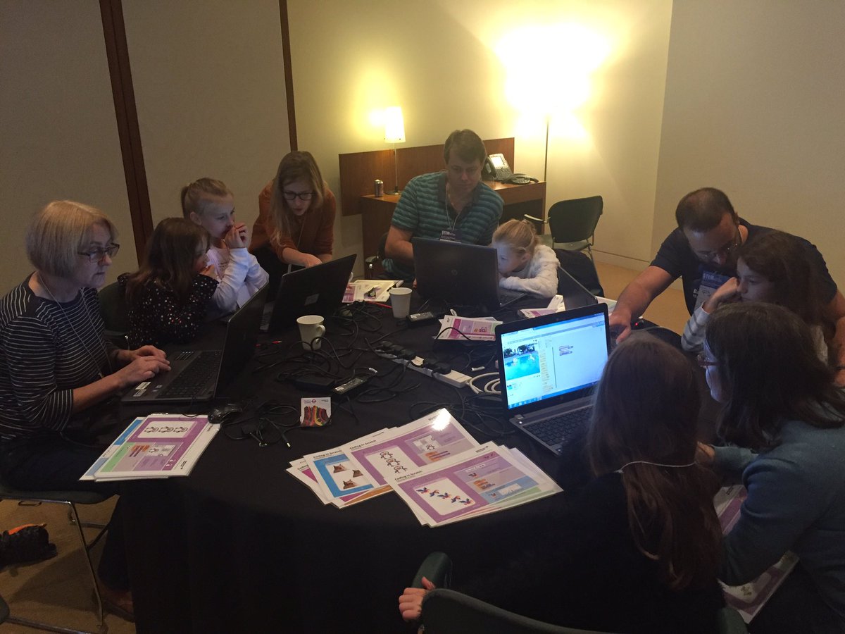 CPascalau's tweet image. Getting girls interested in STEM with a 2 days hackathon at @BofAML with the @Stemettes #foodcodewknd