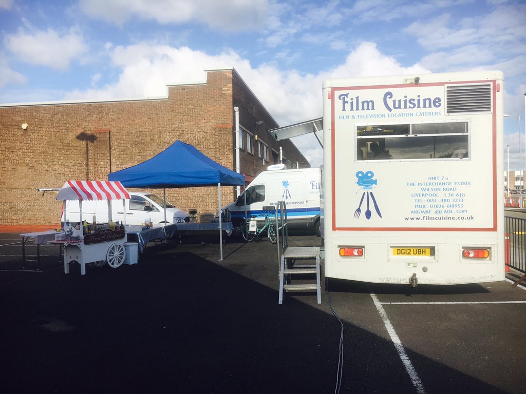 FilmCuisine's tweet photo. @FilmCuisine @ManUtd @SkySportsRL #grandfinal! https://t.co/0TTnOeE6i6