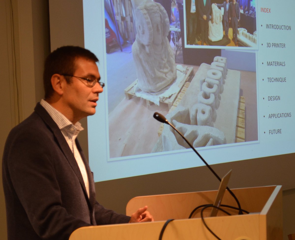 ttinerfeno's tweet photo. Future Construction Workshop in @3DStepEvent in Finland. @ACCIONA  Large Scale 3DPrintig Technology. A great Exhibition! https://t.co/qcAjakNKu2