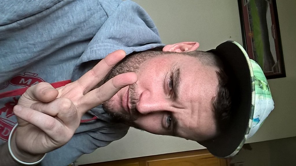 whiteandy5's tweet photo. @MCWhizzkid See u later bro! Lets av sum n av sum f'kin BIG STYLE McWK RESPECT ✌ https://t.co/KsqpNPFbiU