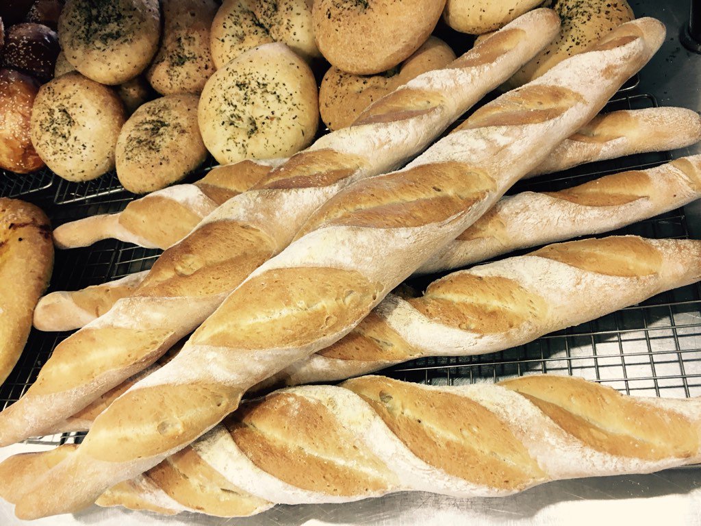 bloomskitchen14's tweet photo. #fresh #realbread #sourdough #kent #folkestone #forsale #local #artisan https://t.co/WJuPHxfZuN