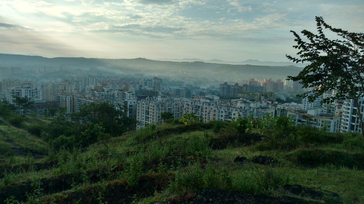 SachinHSalunke's tweet image. Favourite spot for #morningwalk #banertekdi #banerhill