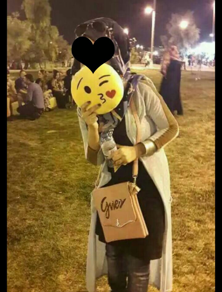 h469991's tweet photo. ♚   
اشتاكيتلك مثل ام ولد 
من فات من يمهه النعش
    وتعاتب بدمعةً وفة ها يمة الك نية ترد 💔 https://t.co/iFGhmOUsmu