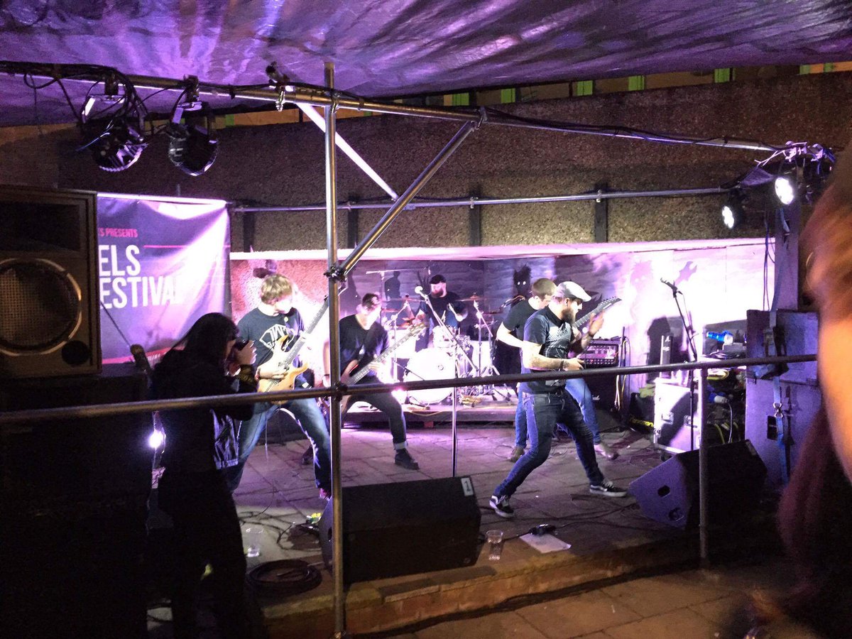 LevelsFestival's tweet photo. Scar City at #levelsfestival! #castlelive #livemusic #acesupported #revolutonarts #luton #metalcore #metal https://t.co/yzrJCdsmvD