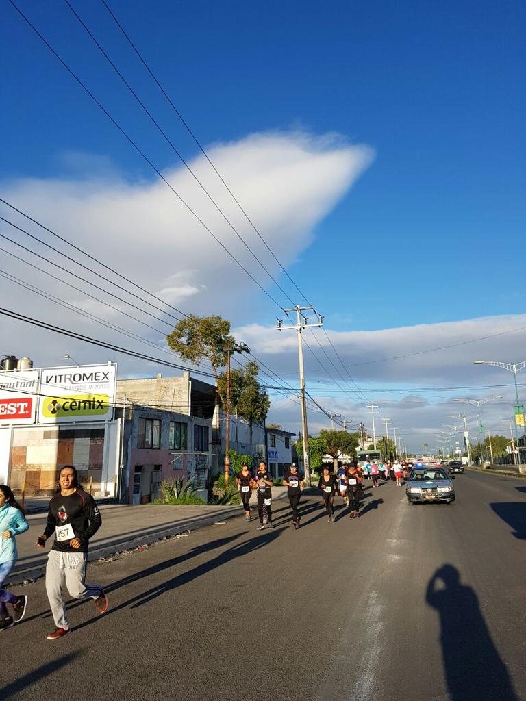 SPTlahuac's tweet photo. #CarreraAtlética Hoy en el pueblo de San Fransico Tlaltenco #resguardando a los competidores @RigoSalgadoV https://t.co/tRuwN5fdYK