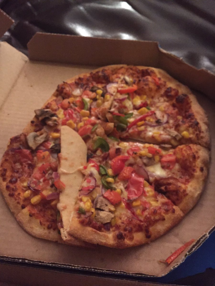 AuntyCake's tweet photo. Great pizza delivery!! @Dominos_UK #messeduppizza @Andy_Webb is not a happy man!! https://t.co/AodBIJC6DU
