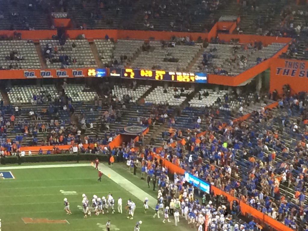 CoachVanDusen's tweet photo. @clutch_ctc3 #NeverForget #WhoRuns #TheState #FSU https://t.co/XWgGMw537k