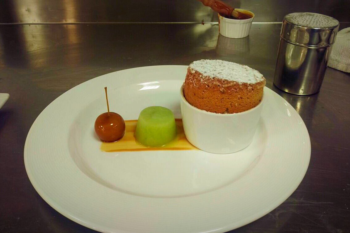 WestParkHotel's tweet photo. #SneakPeek Autumn Menu (av from Wed-12-Oct) but on #Specials tonight! Lamb Rump &amp; Fondant Potato 🍴🍰 Gingerbread Soufflé! #Harrogate #Yum! https://t.co/p6qelHWe2z