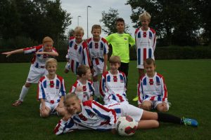 OutmoreBV's tweet photo. OutMore levert shirts voor voetbalteam E9 ASC Nieuwland https://t.co/tZfV84dmD0 https://t.co/8T6aQt4tFD