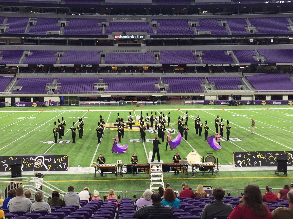 MrJohnDevine's tweet photo. Great performance Marching Huskies #YIM2016 #whatif #proud https://t.co/YRda9XVguw