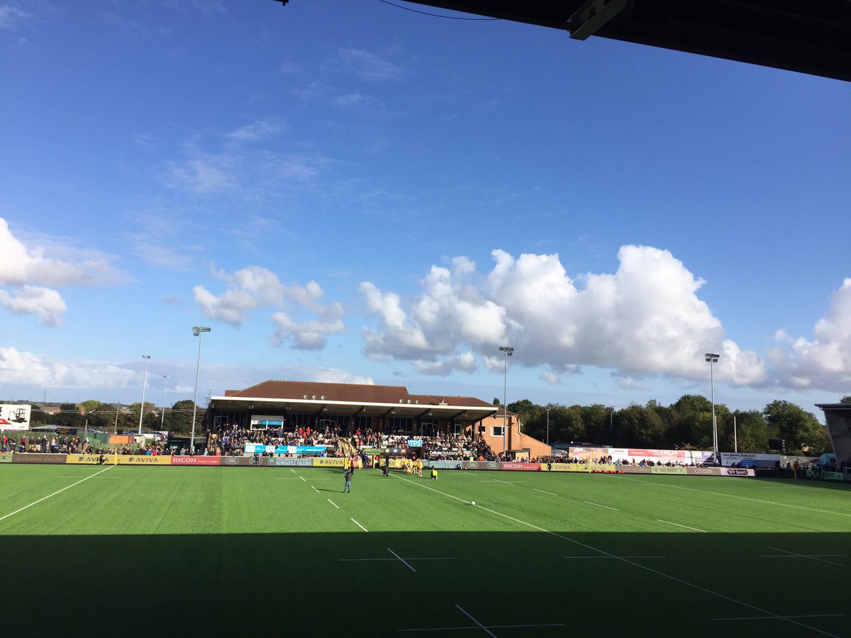 tem2190's tweet photo. Hoping for a @FalconsRugby win! Great day for it #AvivaPrem https://t.co/JVU6dYKXqB