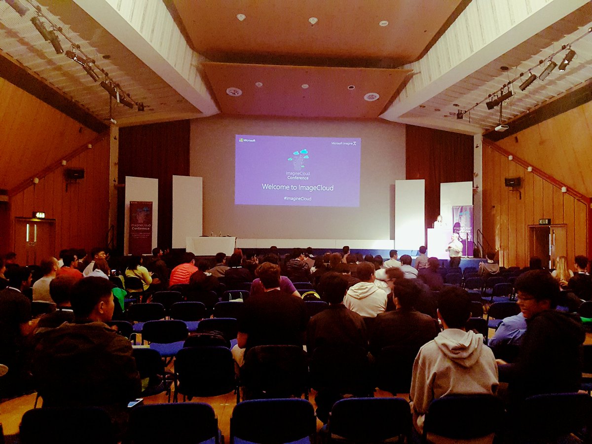 Thank you <a href="/AmyKateNicho/">Amy Kate Boyd</a> for a whistle stop tour of Machine Learning! #imaginecloud