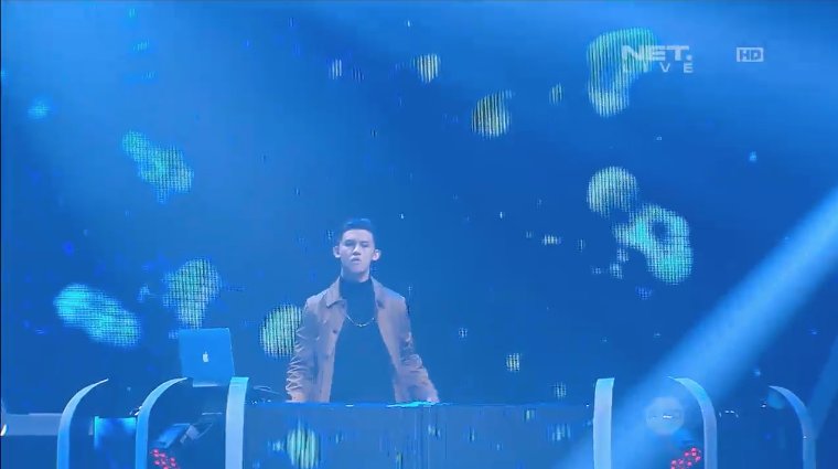 mdtvindonesia's tweet photo. Siapa yang KANGEN sama Soundwave @rinni_w @jevinjulian?

Wohooooo! #TheRemix_CieeBengBeng https://t.co/pNgH59wbtD