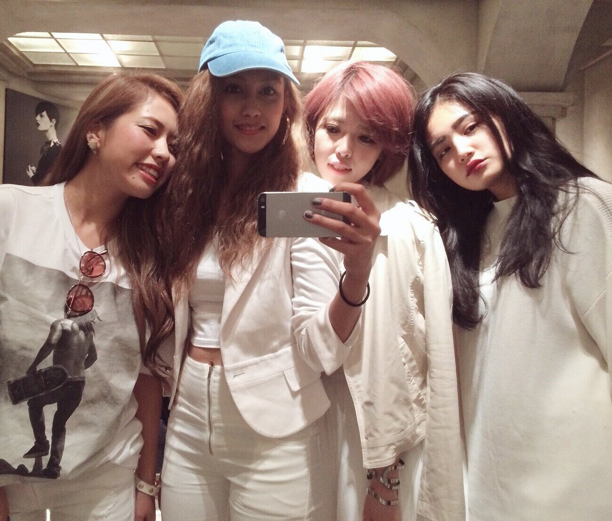 asato_mina's tweet photo. レセプション終了！！
Dantalian girls model 4👯👯

#fashion
#music
#modei
#reception https://t.co/ifRFO0jUaC