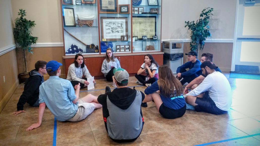 uc_fsl's tweet photo. Debriefing after an energizing morning team-builder #GLR16 https://t.co/uiWh8jGgRg
