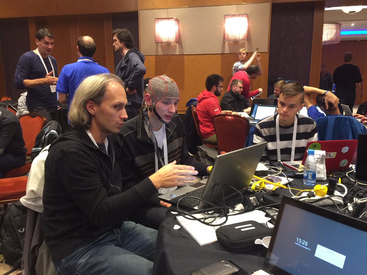 IEEEBrain's tweet photo. Scenes from the @IEEEBrain #Hackathon, currently underway! Seriously exciting projects are in the works. Great energy! #BMI #BrainHackathon https://t.co/ziLJEjXqe1
